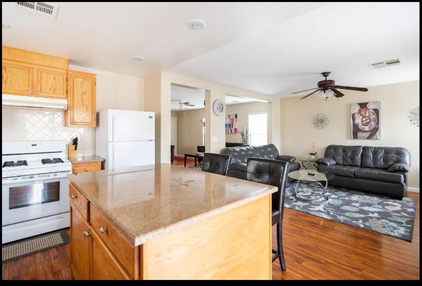 4 Bedroom North Las Vegas With Pool Kültér fotó